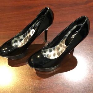 Carlos Santana black Patton platform shoes